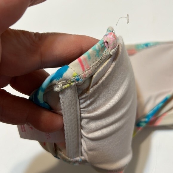 XHILARATION Size Small Swim Bikini Top Tan Pink Blue Feathers Removable Pads NWT - Picture 8 of 10